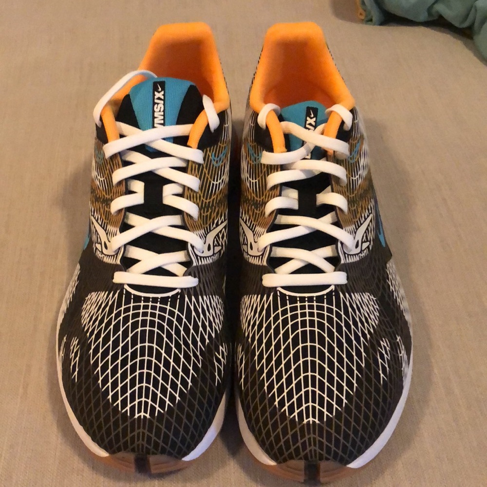 Nike Ghostwift Men’s Casual Running Shoes - D/MS/X Size 11 (US)